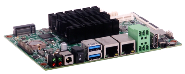 MATX-6153嵌入式(shi)AI主(zhu)闆，采用(yong)12/13/14代(dai) Intel Core處理(li)器(qi)及(ji)工(gong)業級設(shè)計(ji)，精(jīng)準鎖定體(ti)外診斷(duan)(IVD)市(shi)場(chang)